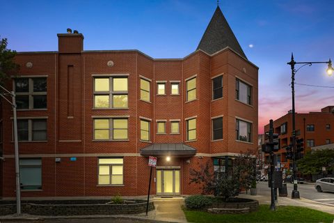 1552 N LEAVITT Street 1552 Chicago IL 60622