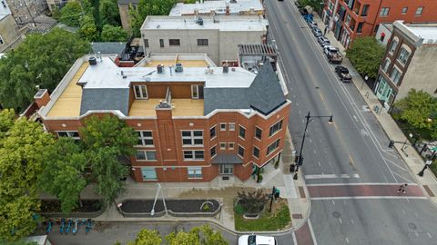 Tiny photo for 1552 N LEAVITT Street #1552, Chicago, IL 60622 (MLS # 12463966)