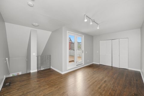 Tiny photo for 1552 N LEAVITT Street #1552, Chicago, IL 60622 (MLS # 12463966)
