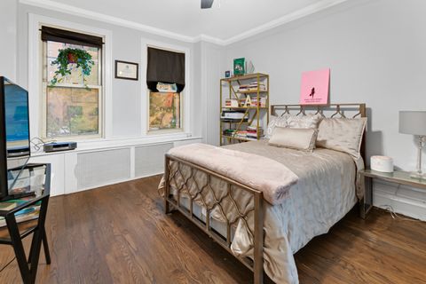 Tiny photo for 5000 S East End Avenue #2D, Chicago, IL 60615 (MLS # 12494941)