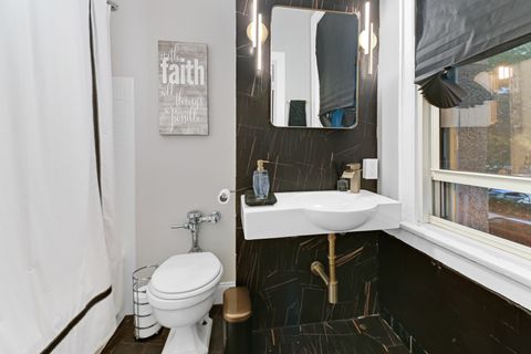 Tiny photo for 5000 S East End Avenue #2D, Chicago, IL 60615 (MLS # 12494941)