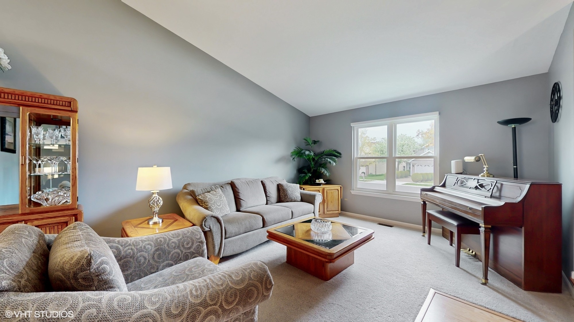 1230 Goldenrod Lane