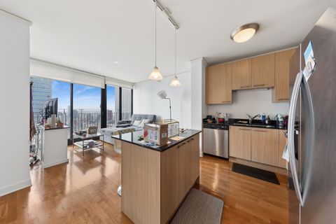 Tiny photo for 225 N Columbus Drive #6009, Chicago, IL 60601 (MLS # 12620386)