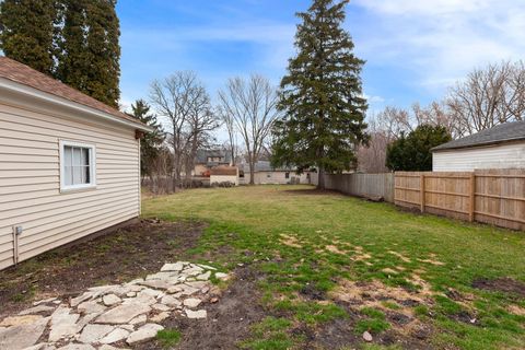 Tiny photo for 934 Clay Street, Woodstock, IL 60098 (MLS # 12591834)