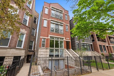 3233 N Racine Avenue 3 Chicago IL 60657