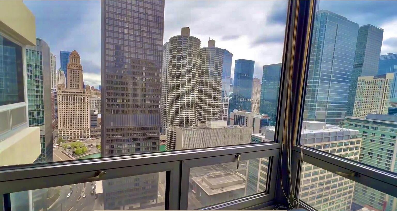 440 N Wabash Avenue 3703