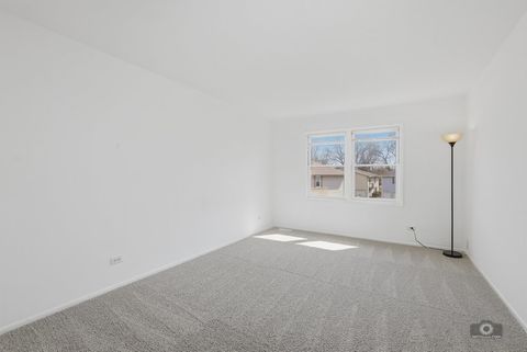 Tiny photo for 226 Elkhorn Court #B, Bolingbrook, IL 60440 (MLS # 12620400)