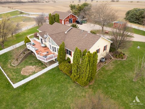 17207 Chase Road DeKalb IL 60115