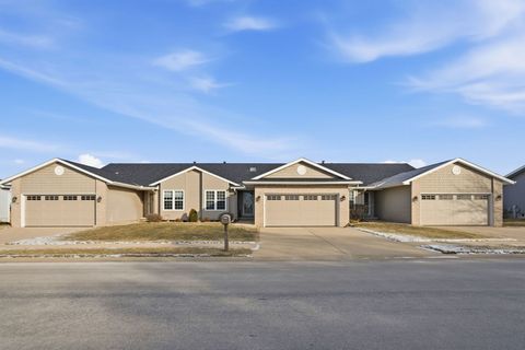 Photo of 1509 #3 12th Avenue, Orion, IL 61273 (MLS # 12639267)