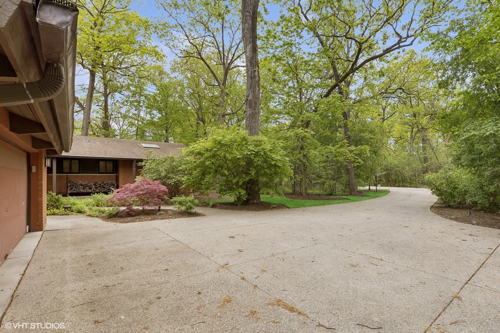 1543 Shawnee Trail