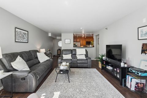 Tiny photo for 345 N La Salle Drive #4603, Chicago, IL 60654 (MLS # 12623368)