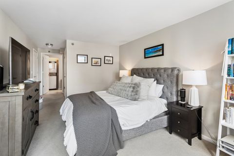 Tiny photo for 345 N La Salle Drive #4603, Chicago, IL 60654 (MLS # 12623368)
