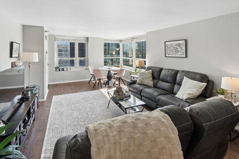 Tiny photo for 345 N La Salle Drive #4603, Chicago, IL 60654 (MLS # 12623368)
