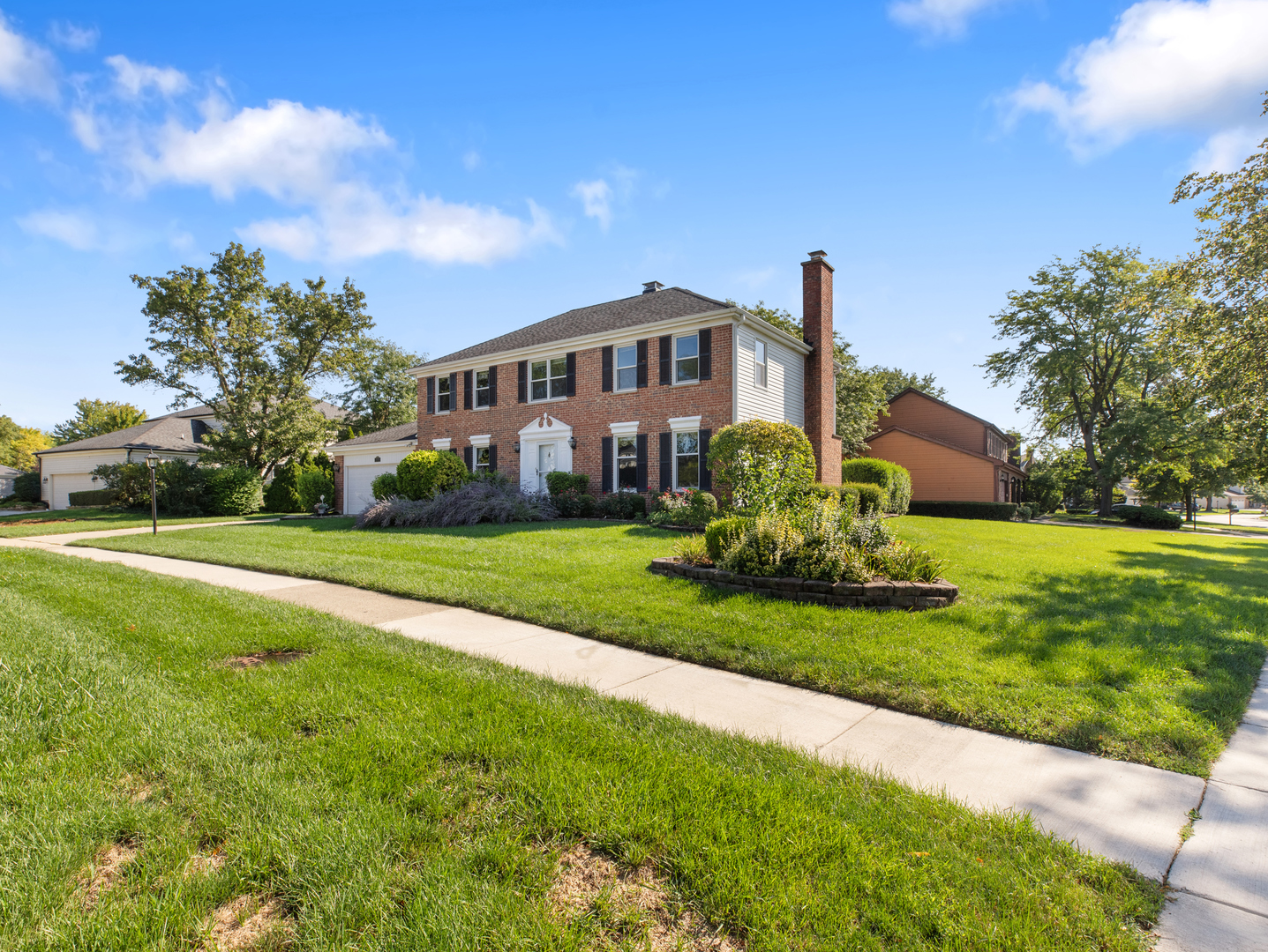 3925 Charlemagne Drive