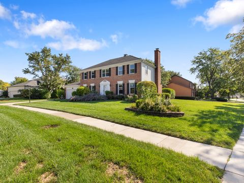 Tiny photo for 3925 Charlemagne Drive, Hoffman Estates, IL 60192 (MLS # 12458931)