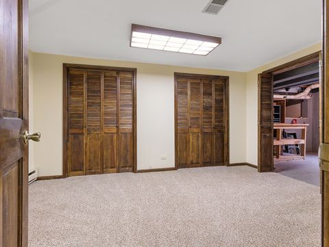 Tiny photo for 3925 Charlemagne Drive, Hoffman Estates, IL 60192 (MLS # 12458931)