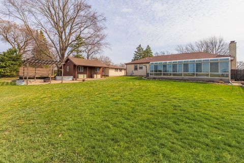 Tiny photo for 205 N Crestview Drive, Pontiac, IL 61764 (MLS # 12596379)