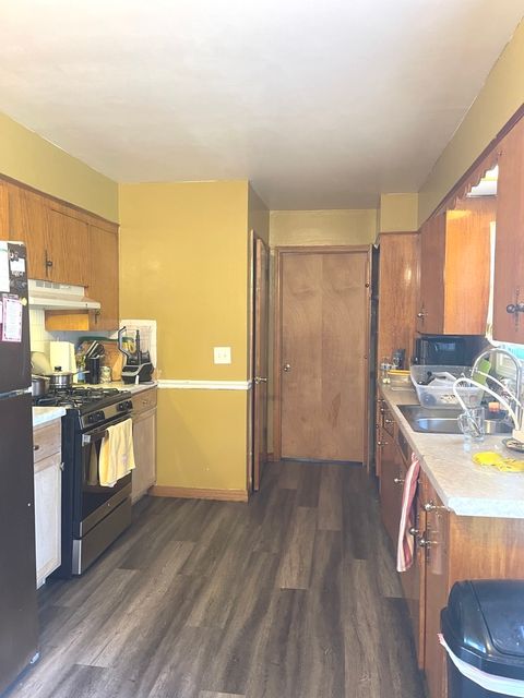 Tiny photo for 152 King Avenue, East Dundee, IL 60118 (MLS # 12488032)