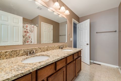 Tiny photo for 21208 S Meadowview Lane, Shorewood, IL 60404 (MLS # 12514944)