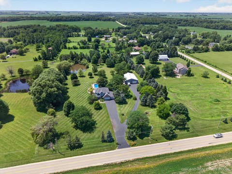 Tiny photo for 27031 Brickville Road, Sycamore, IL 60178 (MLS # 12698153)