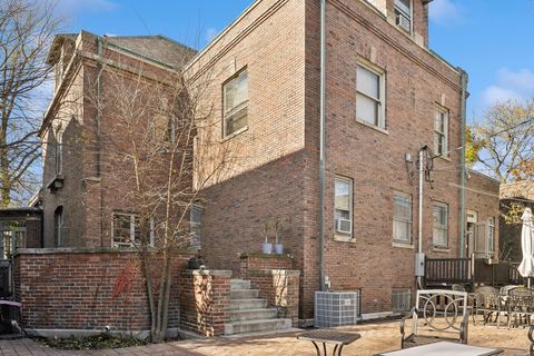 Tiny photo for 5235 S University Avenue, Chicago, IL 60615 (MLS # 12575960)