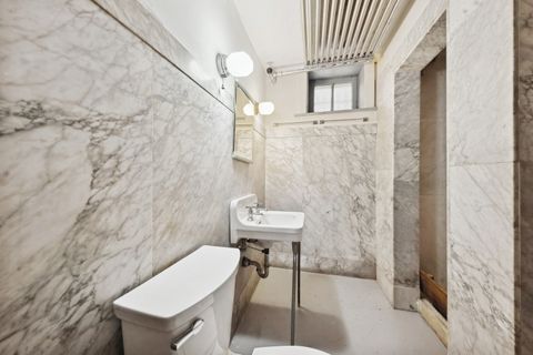 Tiny photo for 5235 S University Avenue, Chicago, IL 60615 (MLS # 12575960)