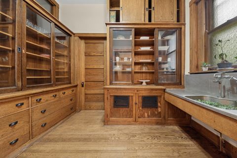 Tiny photo for 5235 S University Avenue, Chicago, IL 60615 (MLS # 12575960)