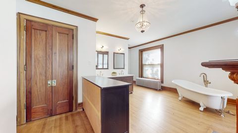 Tiny photo for 5235 S University Avenue, Chicago, IL 60615 (MLS # 12575960)