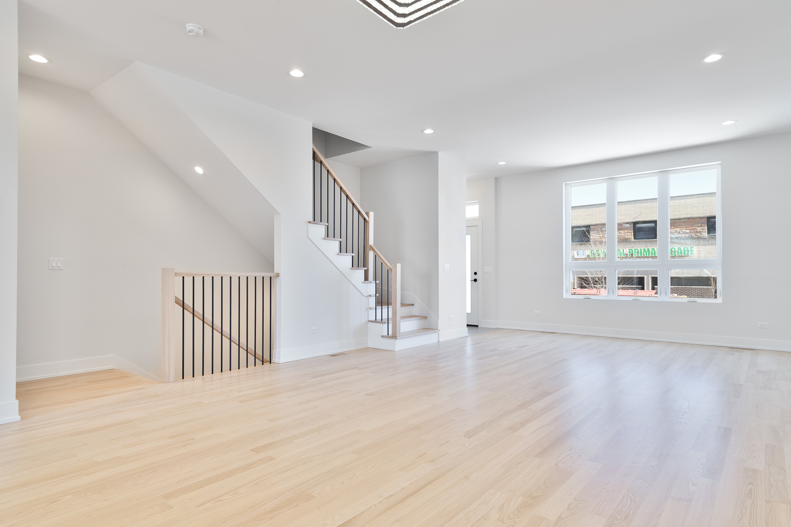 3448 N Central Avenue