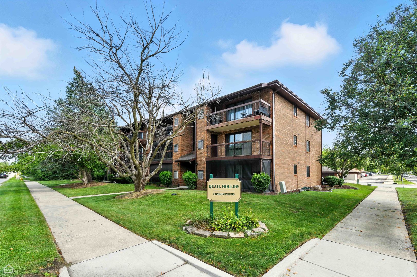 15103 Quail Hollow Drive 606