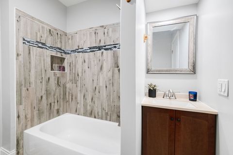 Tiny photo for 605 Grove Street, Aurora, IL 60505 (MLS # 12560410)