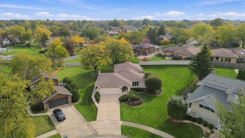 Tiny photo for 15227 Bayberry Court, Orland Park, IL 60462 (MLS # 12791268)