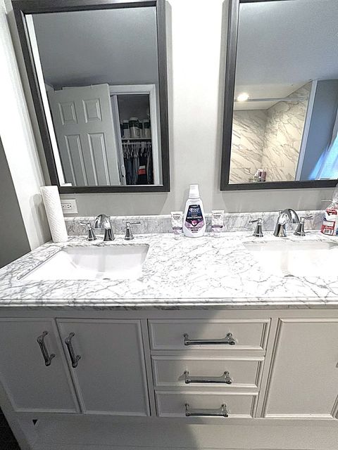 Tiny photo for 4136 Park Avenue, Brookfield, IL 60513 (MLS # 12593008)