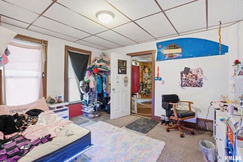 Tiny photo for 625 N DIVISION Street, Davenport, IA 52802 (MLS # 12574737)