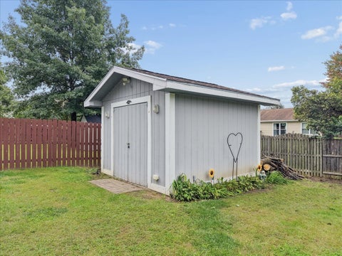 Tiny photo for 795 Newport Drive, Island Lake, IL 60042 (MLS # 12765388)