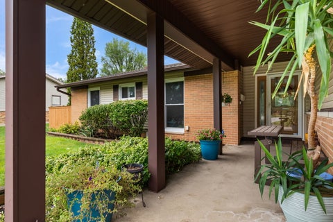 Tiny photo for 743 Delphia Avenue, Elk Grove Village, IL 60007 (MLS # 12753176)