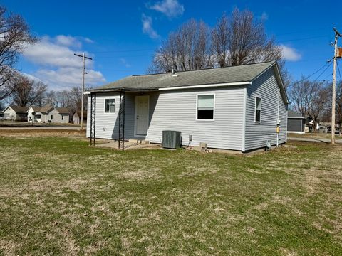 Tiny photo for 103 E North Street, Sesser, IL 62884 (MLS # 12574533)