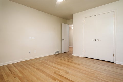 Tiny photo for 2015 GLENVIEW Road, Rockford, IL 61107 (MLS # 12696738)