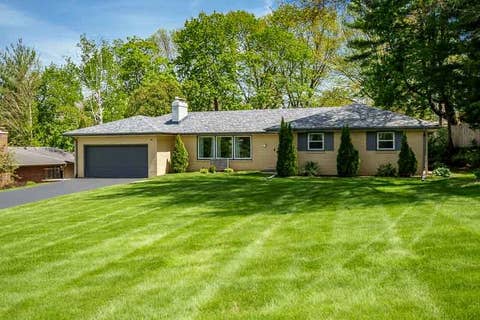 Tiny photo for 2015 GLENVIEW Road, Rockford, IL 61107 (MLS # 12696738)