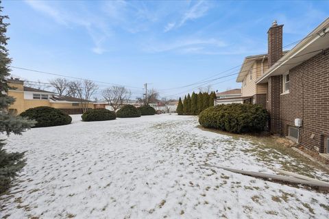 Tiny photo for 6111 W 128th Street, Palos Heights, IL 60463 (MLS # 12547788)