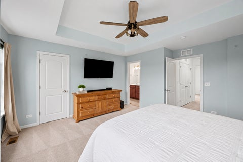 Tiny photo for 1196 Evergreen Avenue, Des Plaines, IL 60016 (MLS # 12753485)