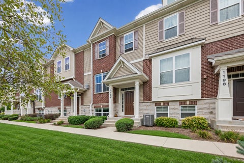 Photo of 1196 Evergreen Avenue, Des Plaines, IL 60016 (MLS # 12753485)