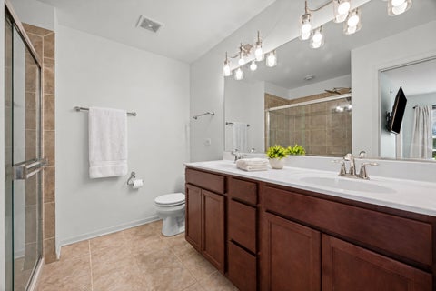 Tiny photo for 1196 Evergreen Avenue, Des Plaines, IL 60016 (MLS # 12753485)