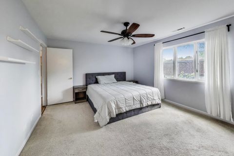 Tiny photo for 1500 Oak Avenue #4B, Evanston, IL 60201 (MLS # 12456094)