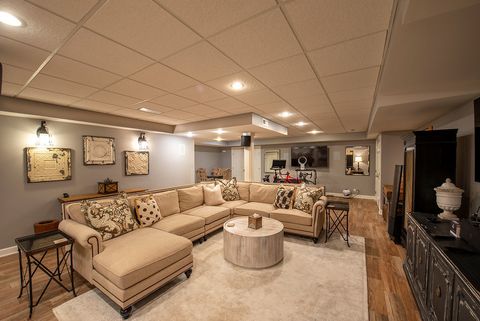 Tiny photo for 1366 Kimmer Court, Lake Forest, IL 60045 (MLS # 12628168)