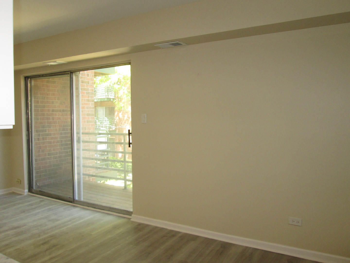 920 CASEY Court 4