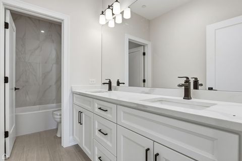 Tiny photo for 1220 Courtland Avenue, Park Ridge, IL 60068 (MLS # 12606260)