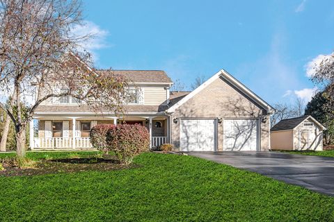 A home in Island Lake