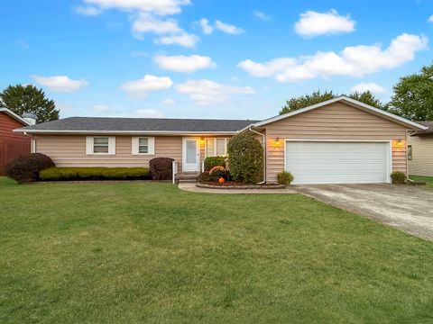 Tiny photo for 1055 Pinecrest Drive, Rantoul, IL 61866 (MLS # 12491242)
