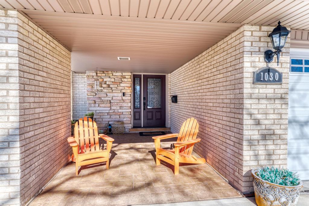 1030 W Kendall Terrace